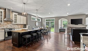 539 W Abbey Mill Dr SE, Ada, MI 49301
