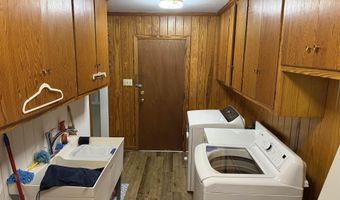 401 E Oak St, Atmore, AL 36502