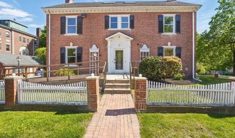 6 Windsor St, Andover, MA 01810