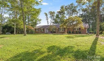 1 Glen Cove Rd, Arden, NC 28704