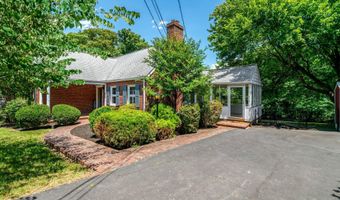 7107 COVENTRY Rd, Alexandria, VA 22306