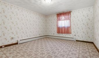 250 Whipple Ave, Burrillville, RI 02858