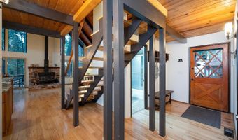 1760 Medina Dr, Arnold, CA 95223