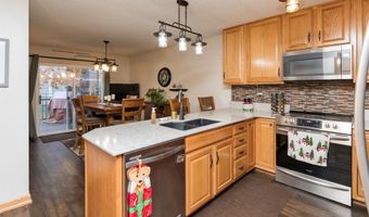 1538 Prairie Ct, Altoona, IA 50009