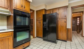 928 Northdale Dr, Alton, IL 62002