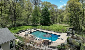 266 Pettis Ave NE, Ada, MI 49301