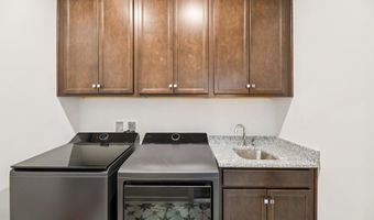 42051 NIGHT NURSE Cir, Ashburn, VA 20148