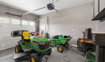 328 Ruhe Ln, Box Elder, SD 57719