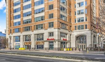 22 S OLD GLEBE Rd 2-D, Arlington, VA 22204