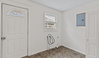 301 E Webster Ave, Ava, MO 65608