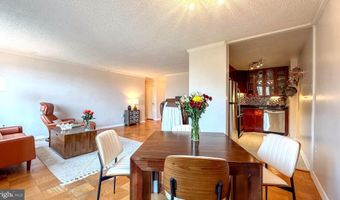 3000 SPOUT RUN Pkwy C603, Arlington, VA 22201