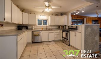 201 2nd St, Burlington, WY 82411