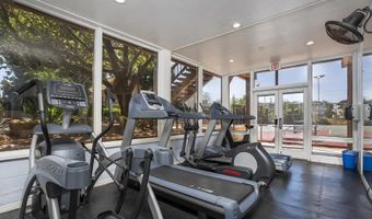 4062 Valeta 334, San Diego, CA 92110
