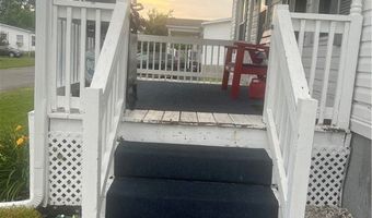 1414 Chestnut St St, Alden, NY 14004
