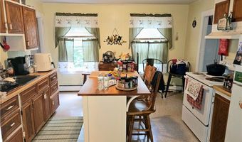 1 Side Hill St, Hopkinton, RI 02832