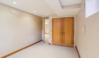 4510 GRETNA St, Bethesda, MD 20814