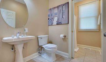 2140 W Riverside Dr, Atlantic City, NJ 08401