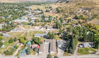 117 E Church St, Absarokee, MT 59001
