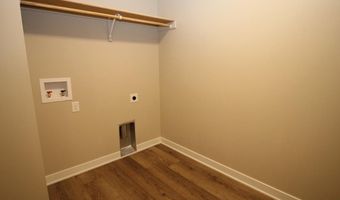 1047 S 9th Ave, Ashland, NE 68003