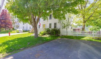 86 High St, Belfast, ME 04915