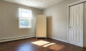 10 Sadler St, North Providence, RI 02911