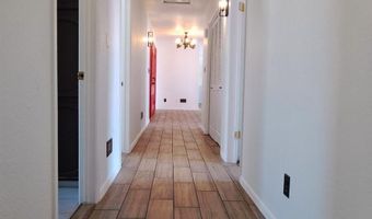 4244 Park Hill Dr, El Paso, TX 79902