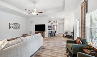6268 Emerald Lk Dr, Biloxi, MS 39532