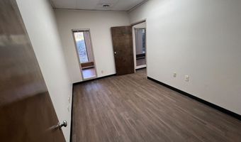 2500 W Broad 602, Athens, GA 30606