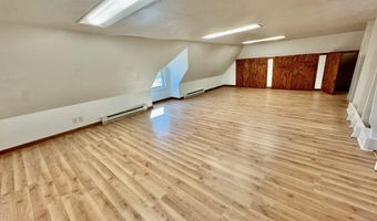 911 Pine St, Atlantic, IA 50022