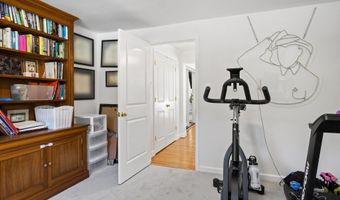 2606 N QUINCY St, Arlington, VA 22207