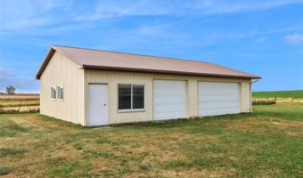 71 Railroad St, Atkins, IA 52206