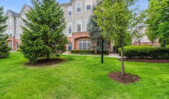 1002 Cunningham Ct, Belleville, NJ 07109