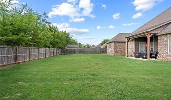 2711 Churchill Dr, Bartlesville, OK 74006