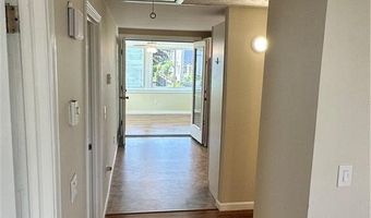 57 Friendship St, Newport, RI 02840