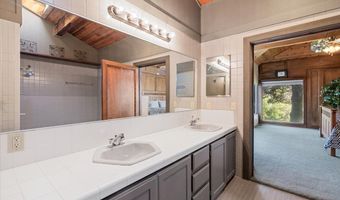 17454 BLUFF Dr, Brookings, OR 97415