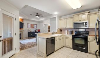 112 Kee Cove Cv, Benton, AR 72015