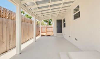 1713 Stewart St, Oceanside, CA 92054