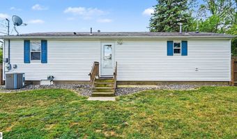 110 Crane St, Alma, MI 48801