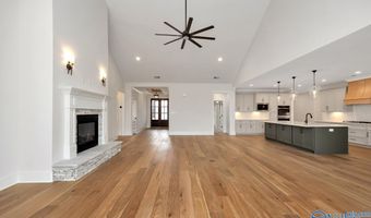 20859 Lakewood Dr, Athens, AL 35611