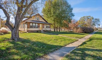 1701 Main St, Adel, IA 50003