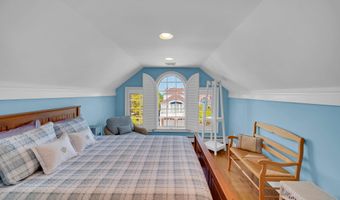 842 East Ave, Bay Head, NJ 08742