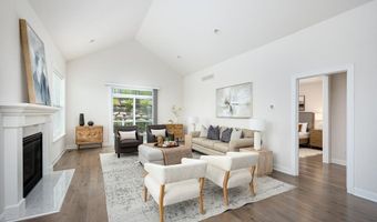 3000 N Spurway Dr, Ann Arbor, MI 48105