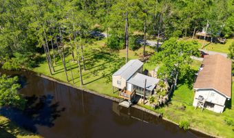 10091 River Dr, Bay St. Louis, MS 39520