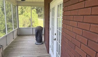 592 Plantation Dr, Andalusia, AL 36421