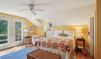 2473 Mt Hope Rd, Dodgeville, WI 53533