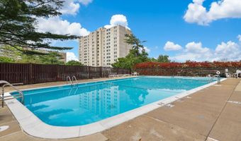 5340 HOLMES RUN Pkwy 1102, Alexandria, VA 22304