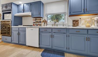 338 Eastwood Dr, Bedford, IN 47421
