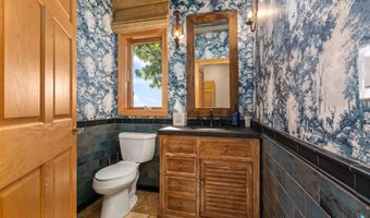 130 S Point Dr, Arlington, SD 57212