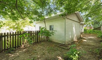 111 W 2nd St, Auburn, IN 46706