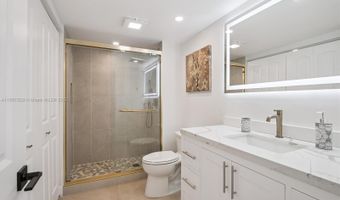 19707 Turnberry Way 12L, Aventura, FL 33180